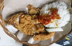 Ayam Geprek Sambal Matah + Nasi